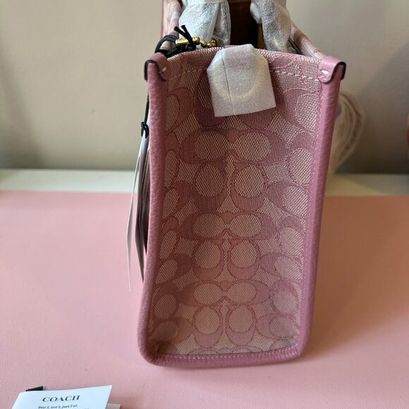 NWT Coach Dempsey Tote Bag 22 In Signature Jacquard With Coach Patch - Picture 9 of 10